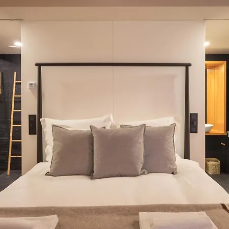 Loungy Apartment *